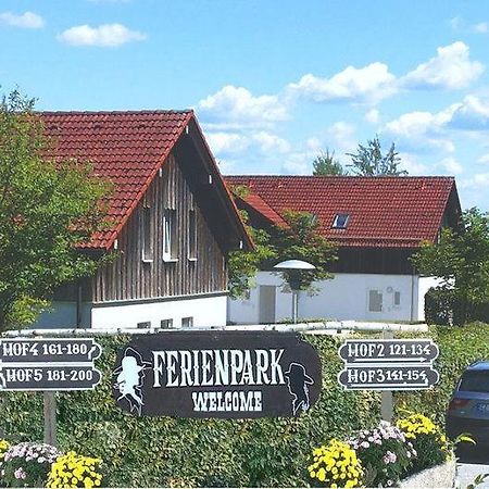 Ferienhaus Bayern Am Ferienpark Westerncity Eging Exterior photo